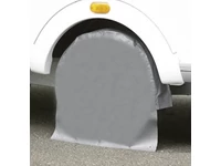 Keréktakaró fólia, világosszürke színben, ikertengelyes lakókocsihoz. A kép csak illusztráció. Keréktakaró fólia, világosszürke színben, ikertengelyes lakókocsihoz. A kép csak illusztráció.