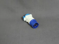 CEE 17 dugvilla és földelt aljzat egyben CEE 17 dugvilla és földelt aljzat egyben