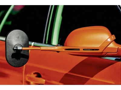 Autótípustól függő póttükör 