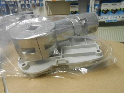 Véglemez bal oldali Omnistor 5102