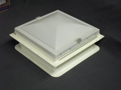 Tetőablak 36 x 36 cm