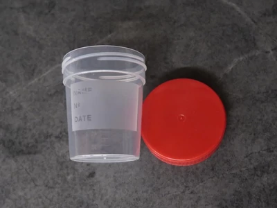 Csavaros tetejű mérőpohár, 120ml