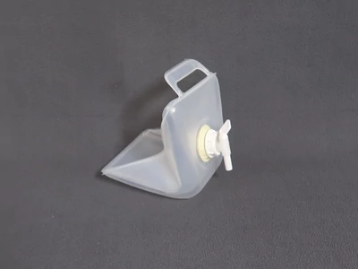 Összecsukható 5 literes vizes kanna csappal