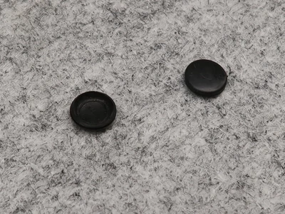 Csavarborítás fekete