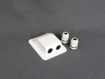 Cikkszám: 375036, megnevezés: Kábel tetőátvezetés, két vezetéknek, fehér