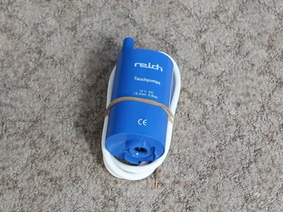 Industrial vízpumpa 15 l / perc 0.5 bar 0.8 - 1.7 A