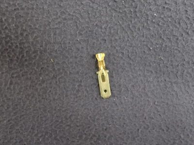 Kábelsaru (6.3 x 25 mm)