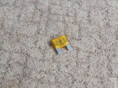 Késes biztosíték 40A