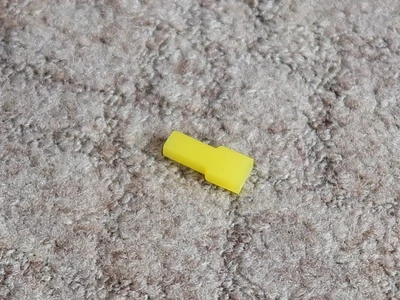 Kábelsaru szigetelő burkolat 7mm széles sárga