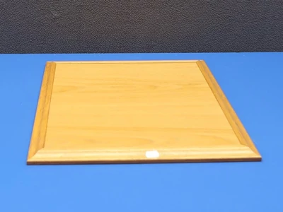 Bútorlap 325*345*20 mm