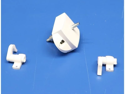 Kétoldalas nyomó/húzógombos bútorajtózár fehér