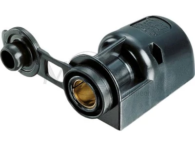 16 A-es dugaljzat fedőkupakkal. 12-24 V