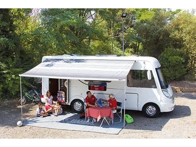 Fiamma F45 S kazettás naptető titanium házban kézi működtetéssel