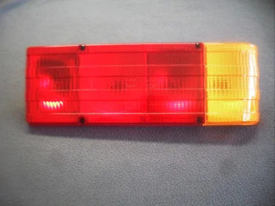 Hátsó lámpa ködlámpával jobbos/balos