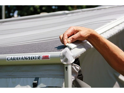 ZIP (F45 Zi L) 400-450 elősátor alkatrészek alul a robbantott ábrán!