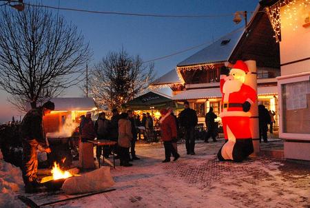 Adventi Gesztenyesütés és Karácsonyi Vásár