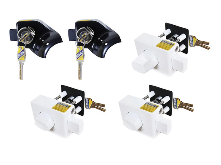 Biztonsági ajtózár vezetőfülke ajtóra belül Biztonsági ajtózár vezetőfülke ajtóra belül