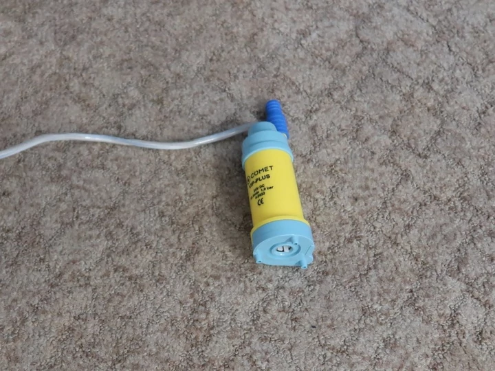 VIP Plus 24V DC vízpumpa légtelenítővel VIP Plus 24V DC vízpumpa légtelenítővel