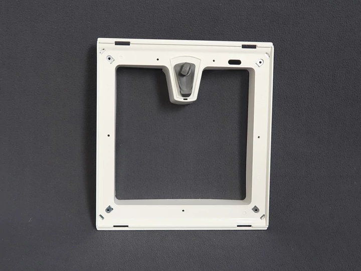 Belső keret Fiamma 28x28-as ablakhoz Belső keret Fiamma 28x28-as ablakhoz