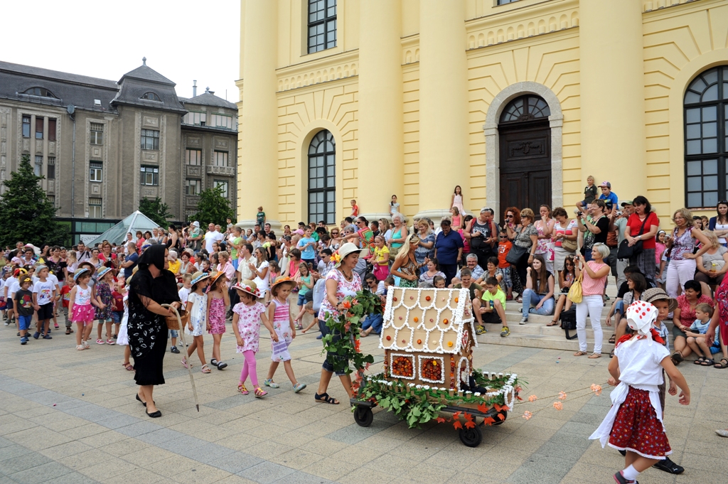 Galiba Gyermekfesztivál és Junior Virágkarnevál