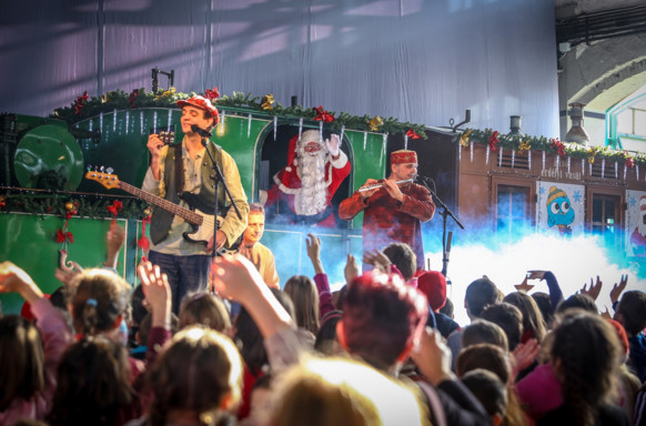 M2 Télapó Expressz