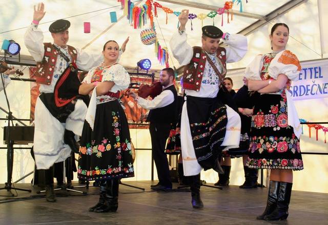 X. Pilis Kavalkád-Fánkfesztivál