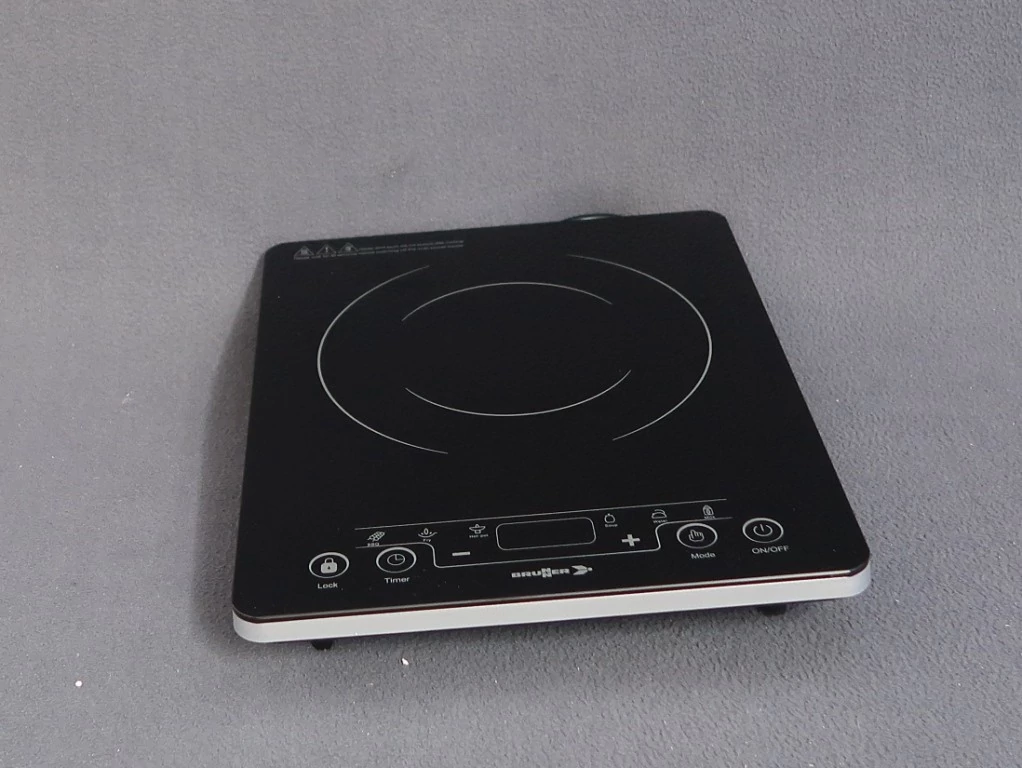 Hordozható indukciós főzőlap - 230V / 2000 W