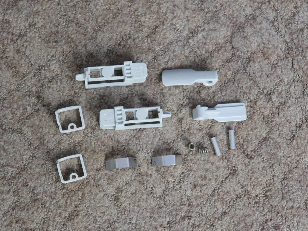 Állító mechanizmus támasztólábhoz